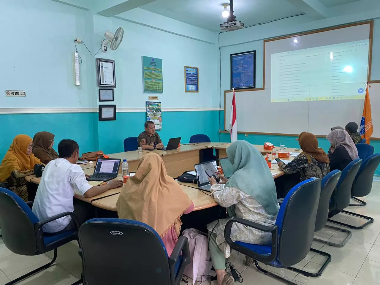 Rapat Persiapan Akreditasi Program Studi Magister Manajemen